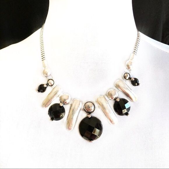 Fashion Necklace, Silver Tone, Black Beading, NWT - Picture 5 of 6